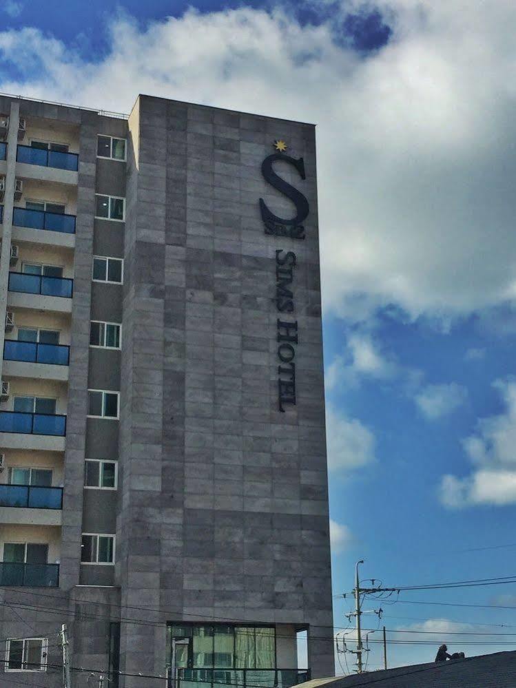 Sims Hotel Jeju Dış mekan fotoğraf