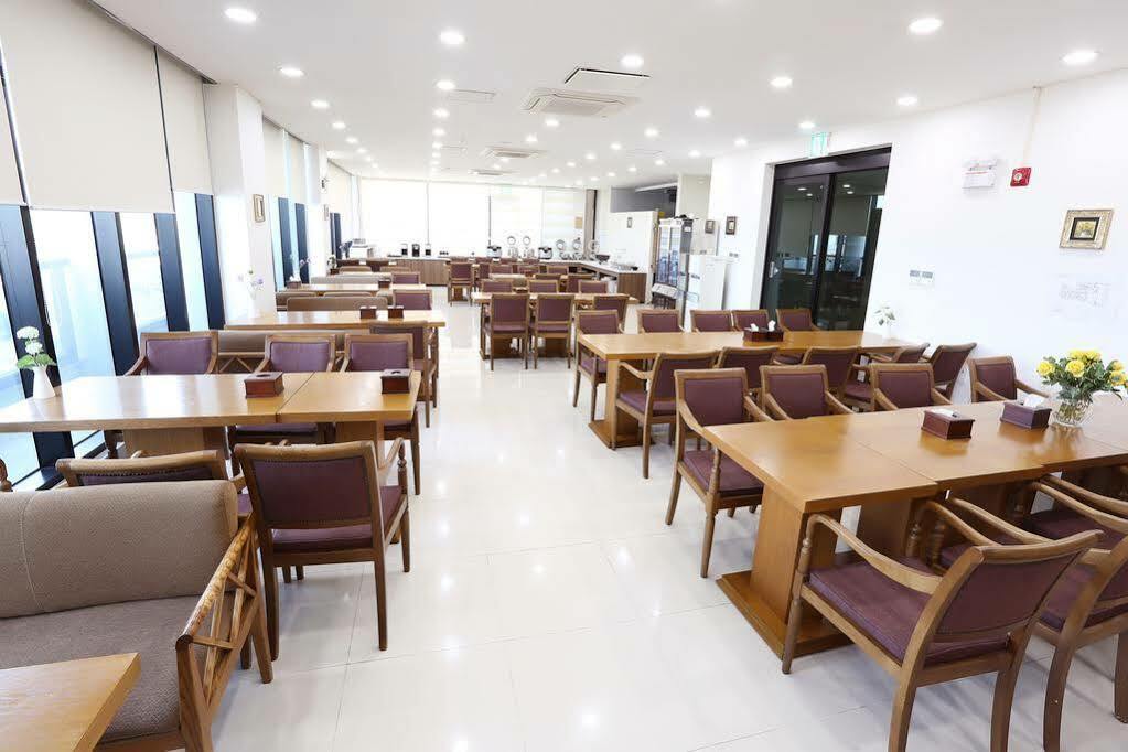Sims Hotel Jeju Dış mekan fotoğraf